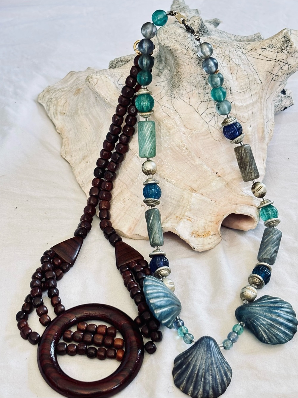 Dark wood Blue Shell Statement Necklace - Women Jewelry
